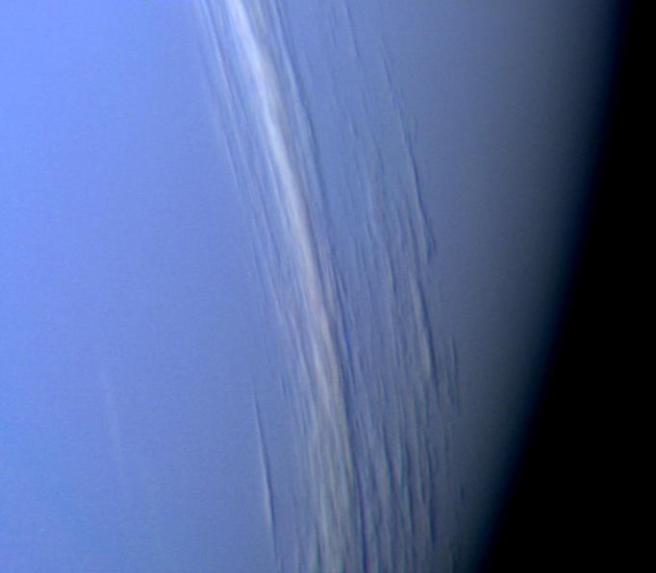 Clouds-of-Neptune